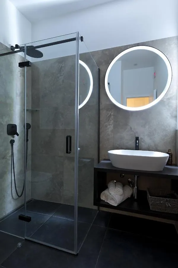 Green Park Luxury Rooms