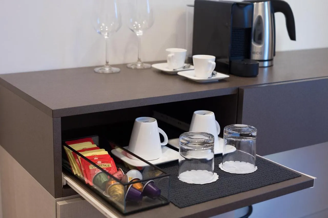 Green Park Luxury Rooms Guest house